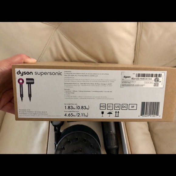Dyson Supersonic Hair dryer - Picture 5 of 6